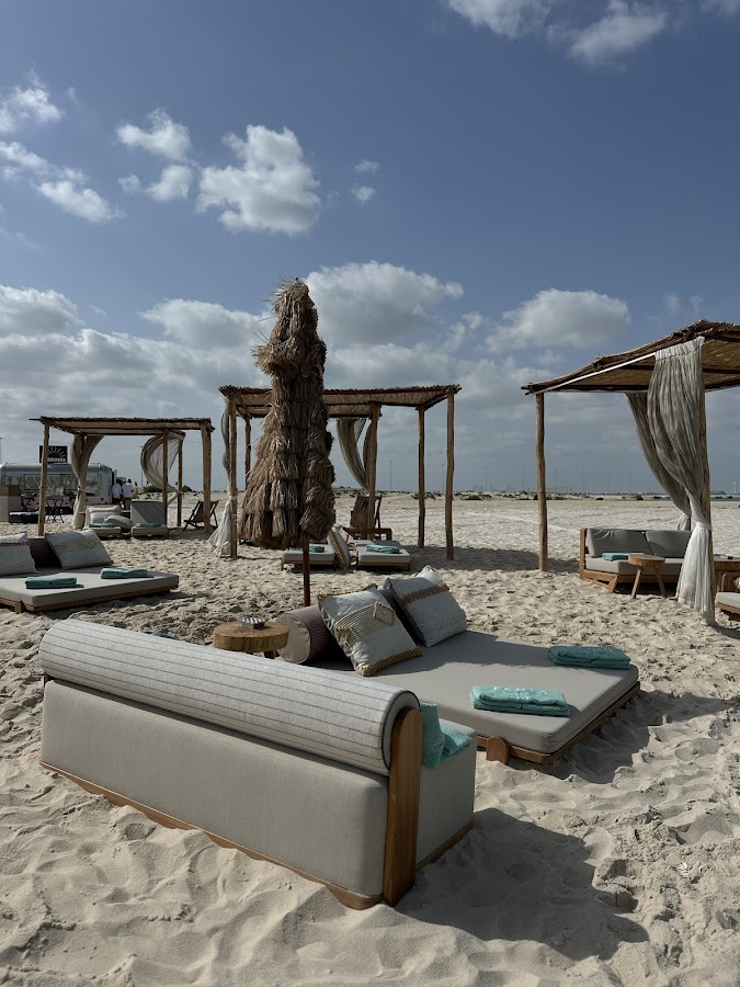 Fahid Beach Club by Barbossa — photo 2