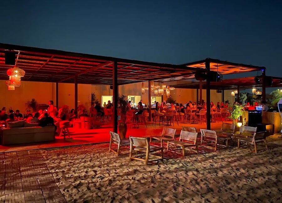 Fahid Beach Club by Barbossa — photo 3