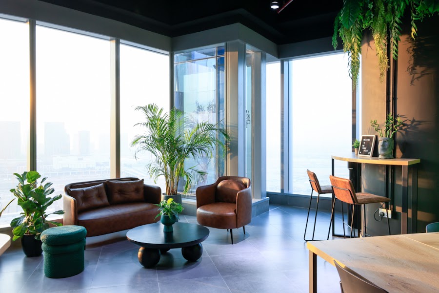 The Work Oasis - Addax Tower — photo 2