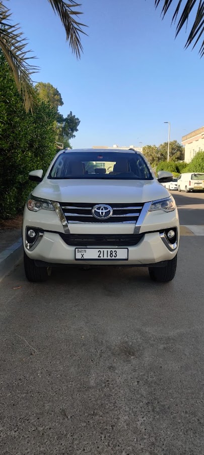 Abu Dhabi Car Rental With Driver — photo 2