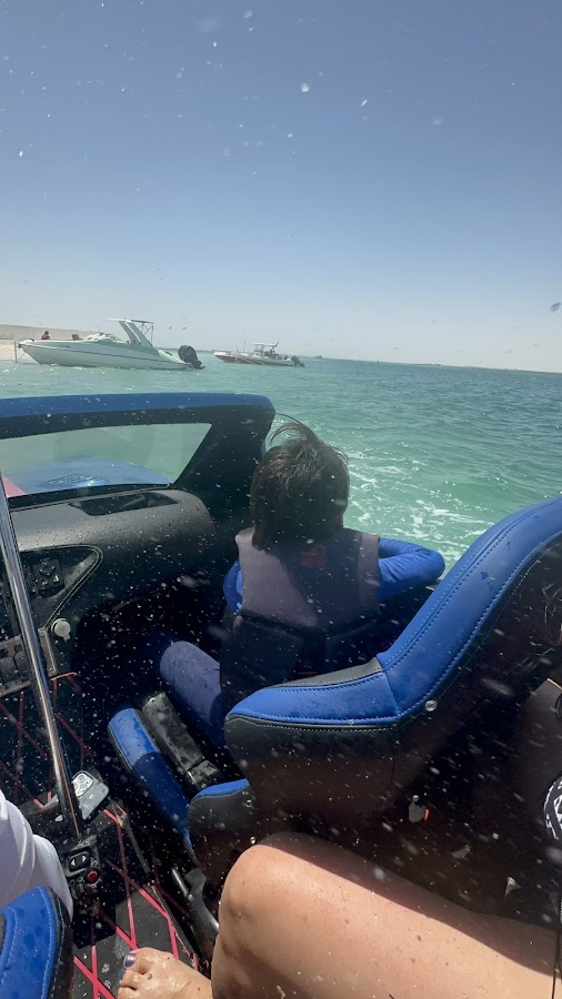 Jet Car Abu Dhabi — photo 2