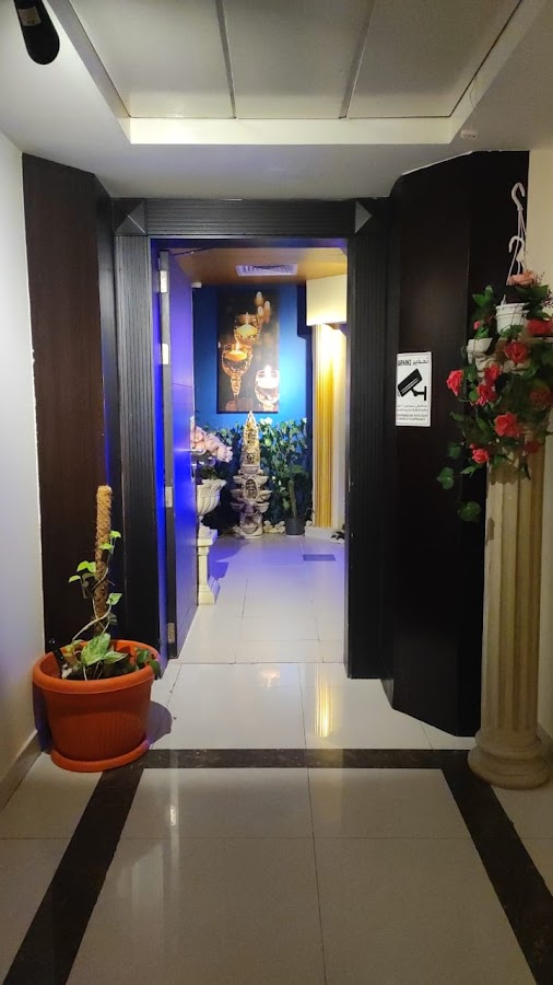 Golden Hands Massage Spa Center(SPA MEN)