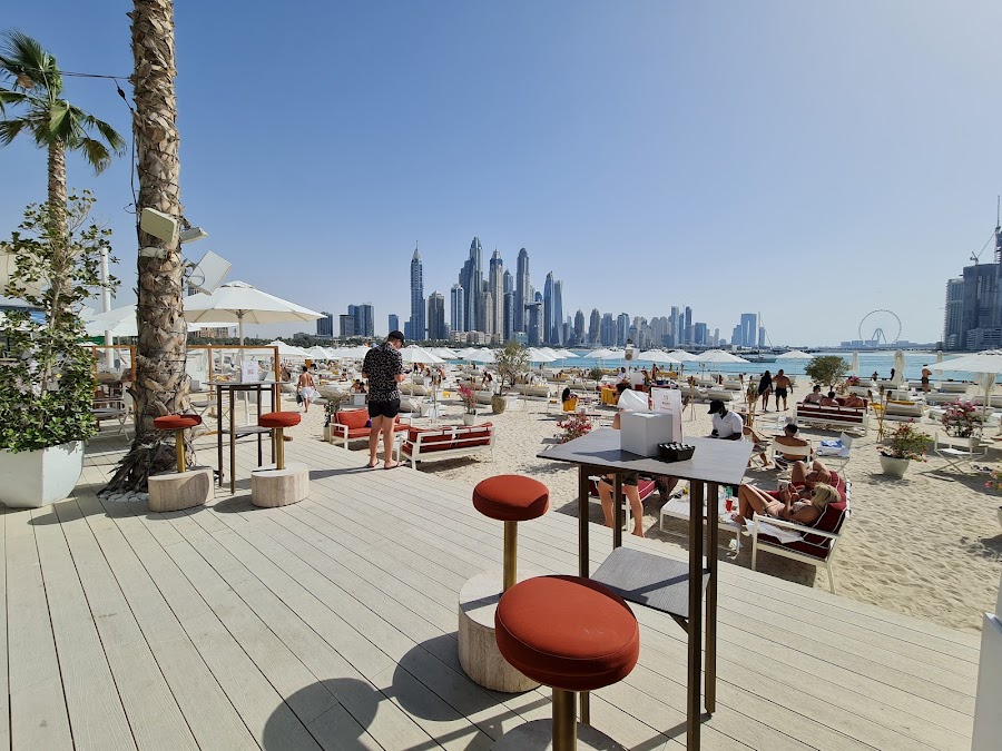 Praia | Beach Restaurant & Lounge | FIVE Palm Jumeirah — photo 3