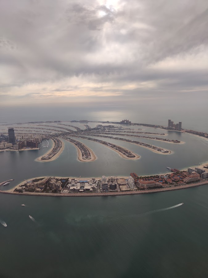 Helicopter Ride Dubai - Private Helicopter tour in Palm Jumeirah