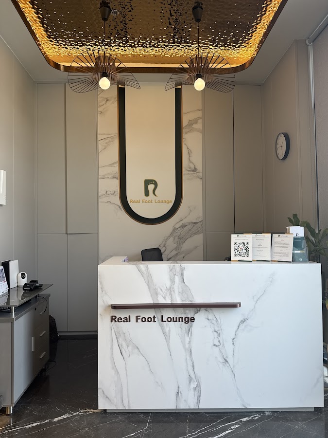 Real Foot Lounge Mirdif Uptown