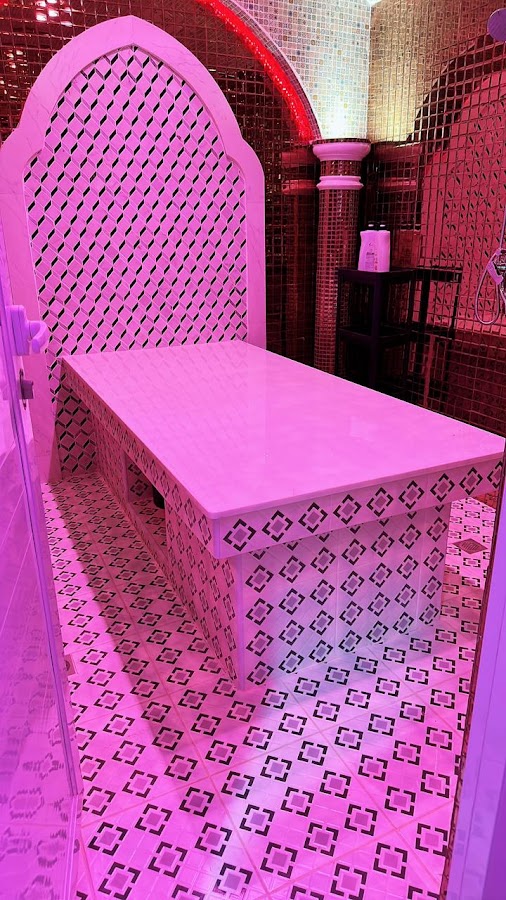 New Moon Spa Massage Center