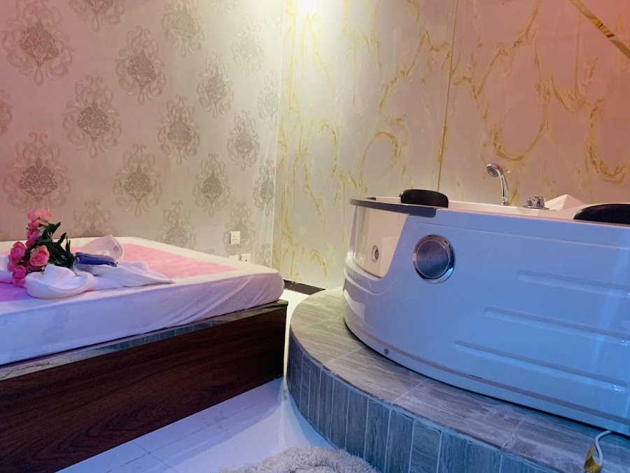 Happy Spa Massage Center Bur Dubai