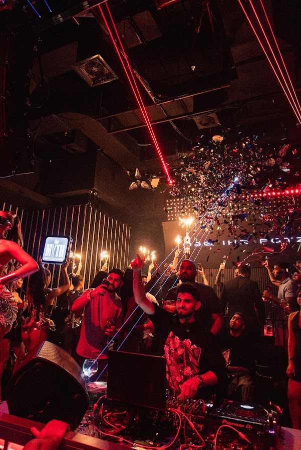 THE MYTH NIGHTCLUB — photo 4