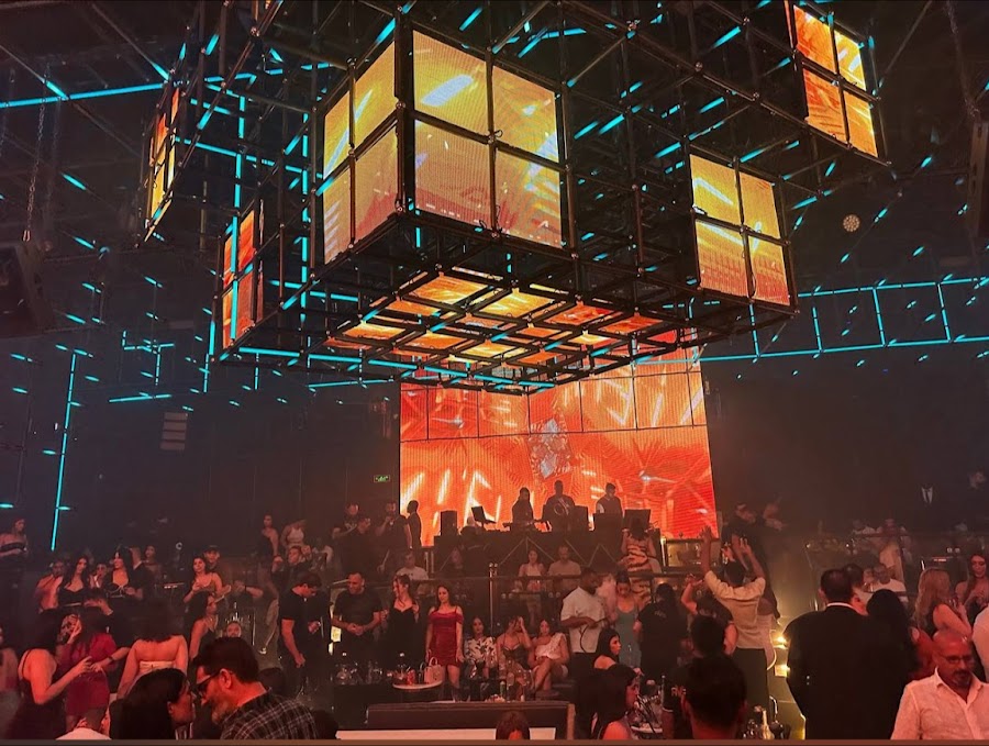 ديسكو وسهرات خليجية khaliji night club — photo 3