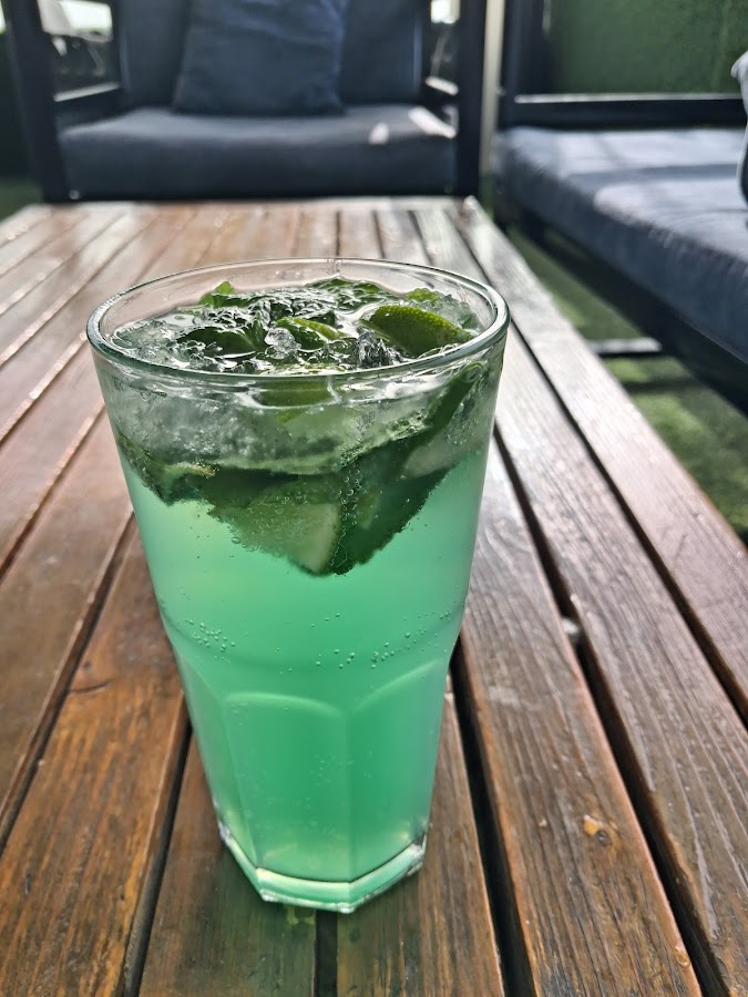 High Note Pool & Sky Lounge — photo 4