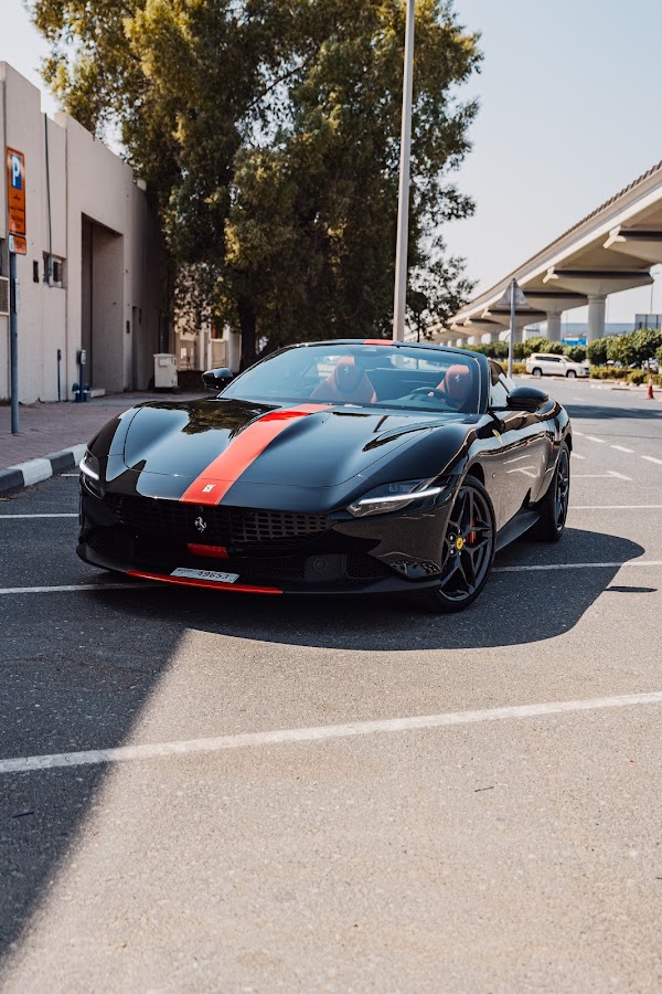 Wall Street Luxury Car Rental Dubai — photo 5