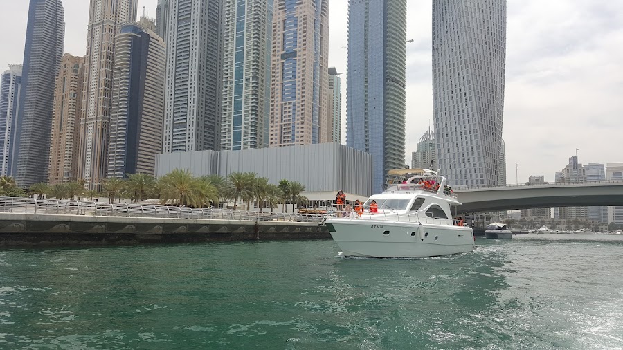 Wazhir.com - Yacht Rental Dubai — photo 2