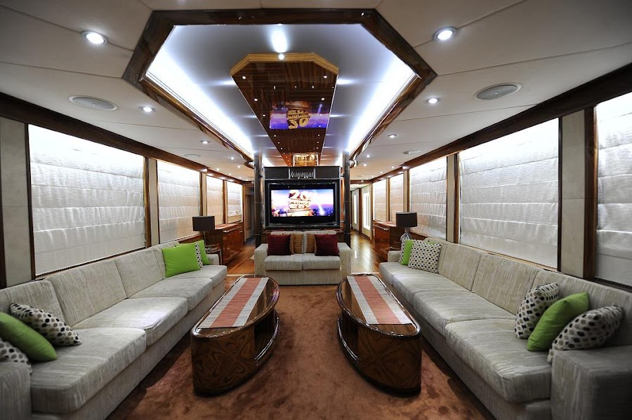 Sunshine Yacht Rental - Best Yacht Rental Dubai — photo 3