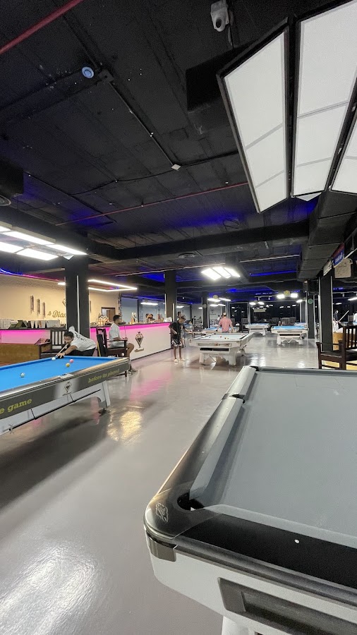 Le Diamond Deluxe Billiard Club — photo 3