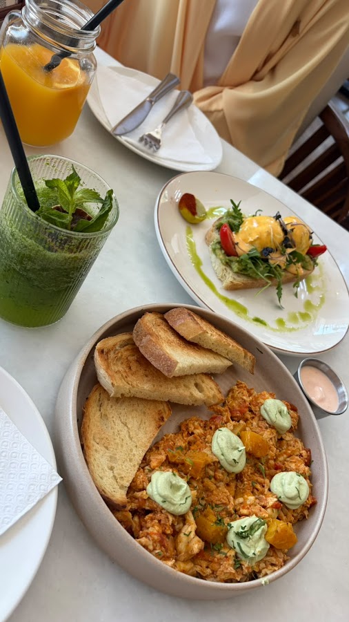 Siblings Restaurant & Cafe — photo 2