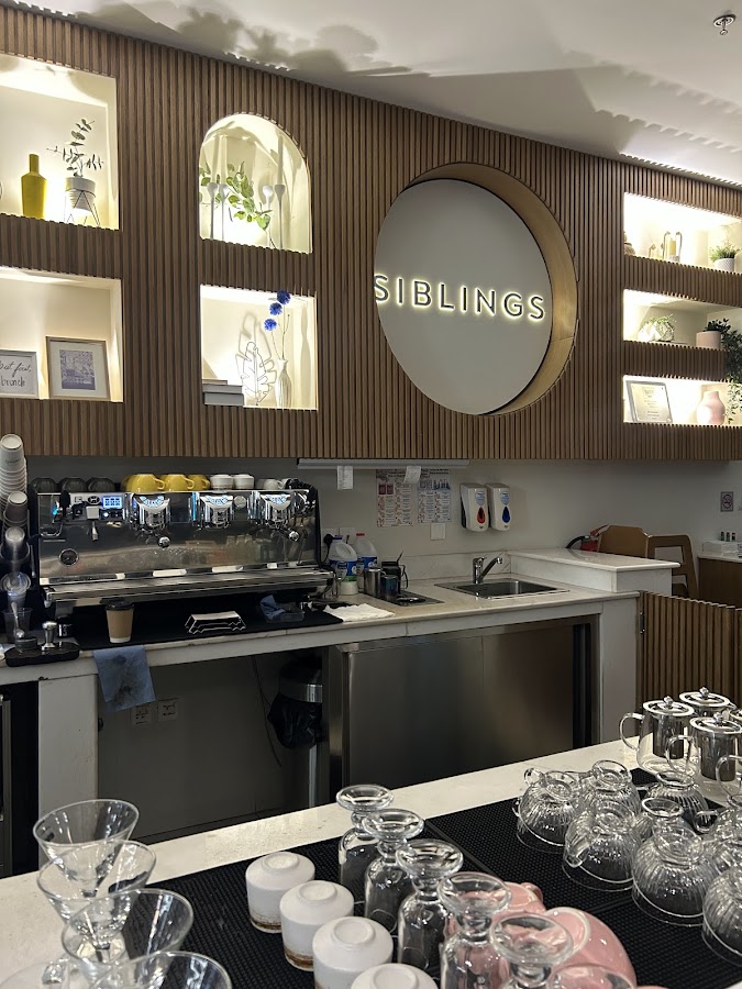 Siblings Restaurant & Cafe — photo 3
