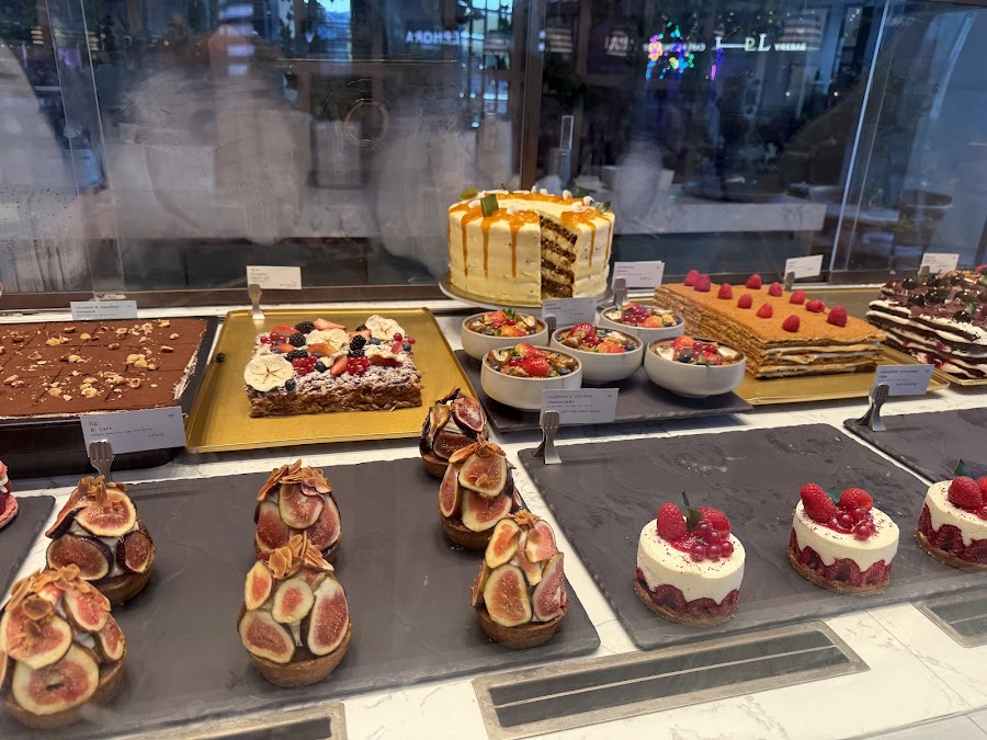 L’ETO Caffe - Jeddah Park mall — photo 2