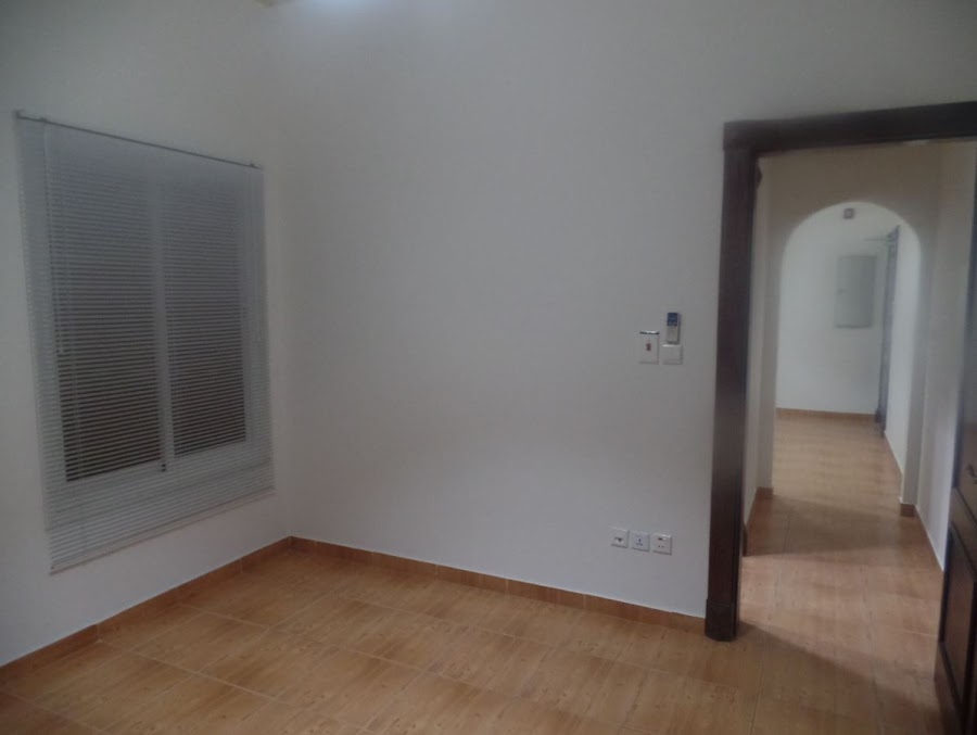 Solo resident — photo 2