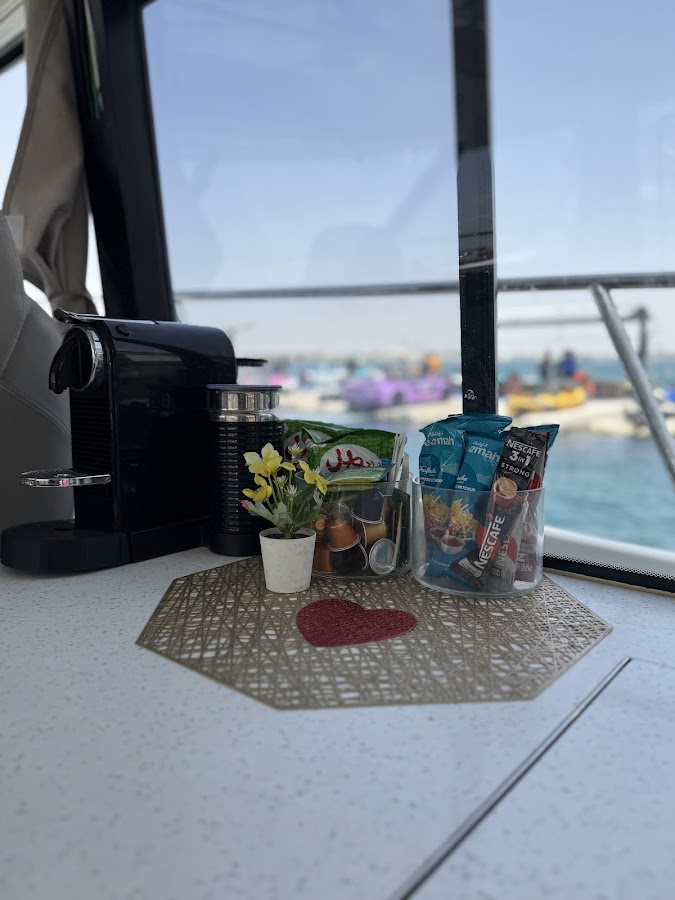 Yacht Dopamine | يخت دوبامين