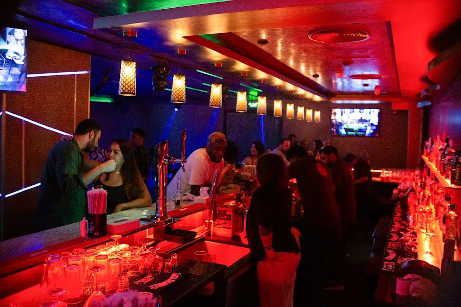 Secret Room Lounge — photo 2
