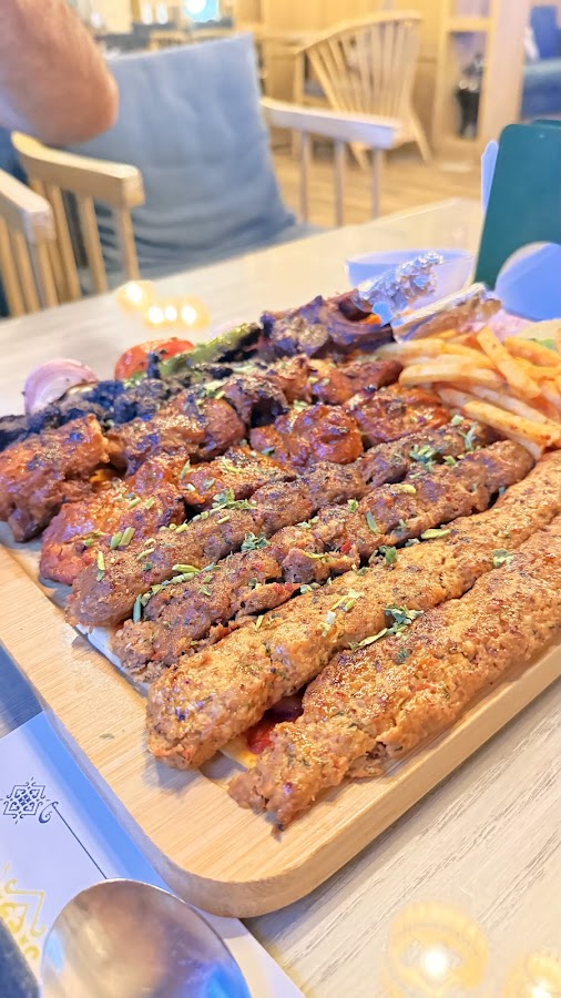 Mawasim Restaurant & Lounge