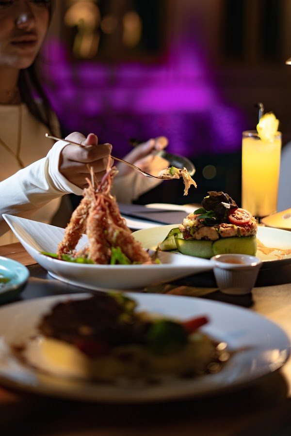 Volto Restaurant & Lounge