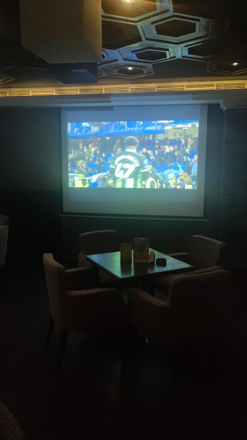 Player's Lounge — photo 4