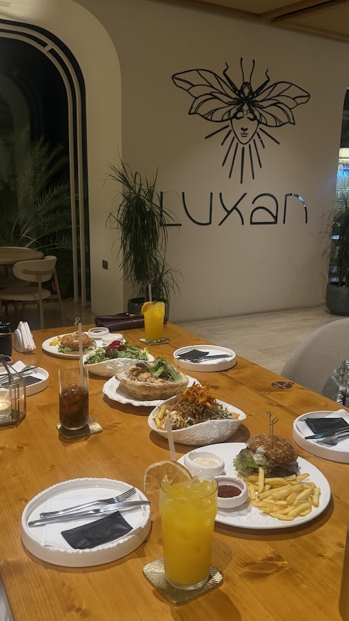 LUXAN CAFE — photo 2