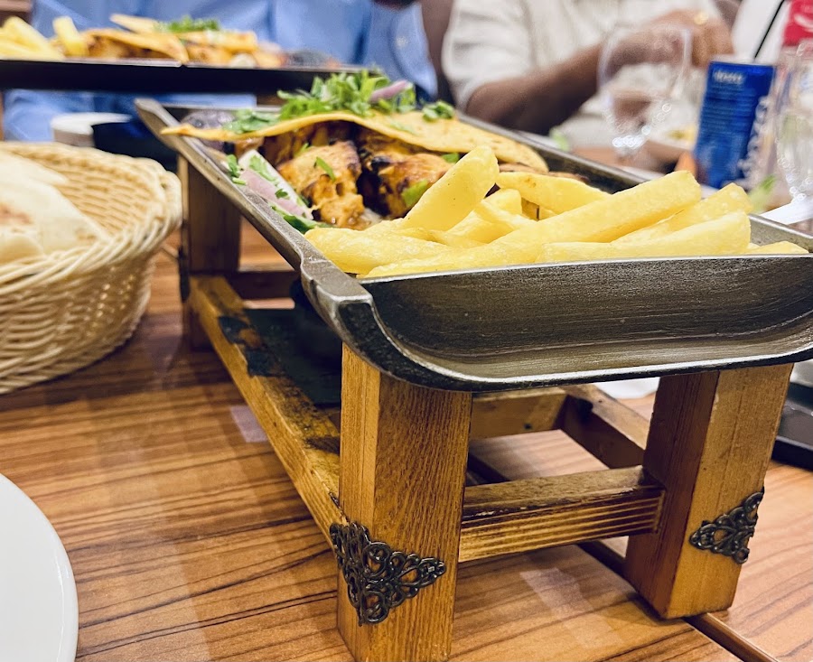 Zamaan Al Khair Restaurant — photo 2