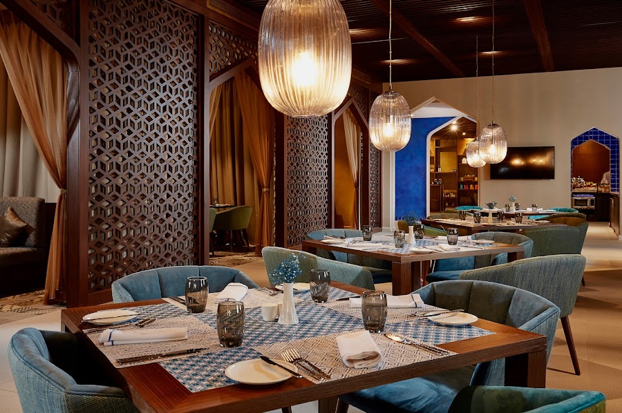 MeNa Restaurant — photo 3