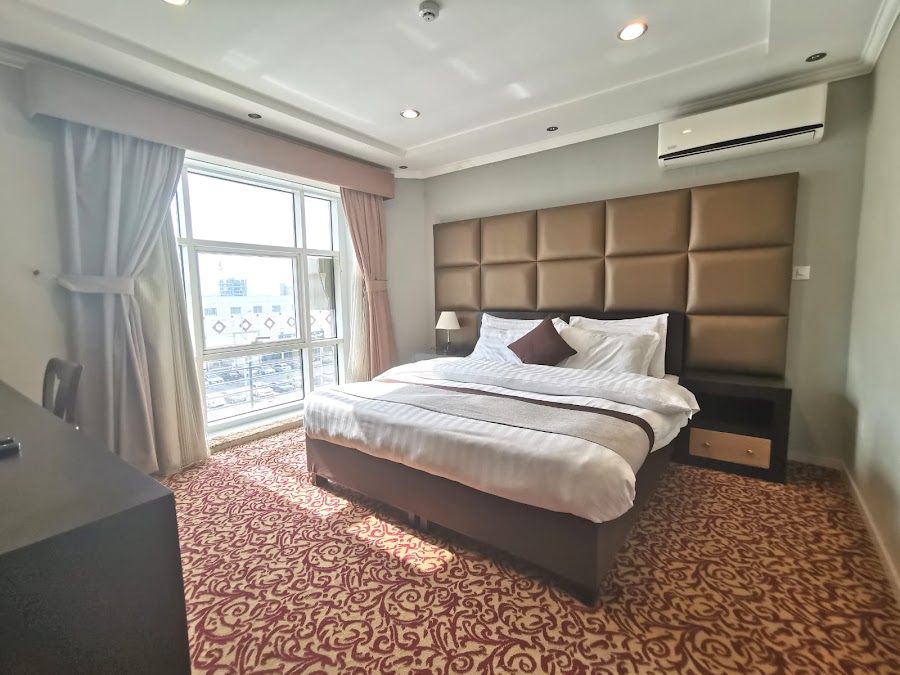 Ashbona Suites — photo 2